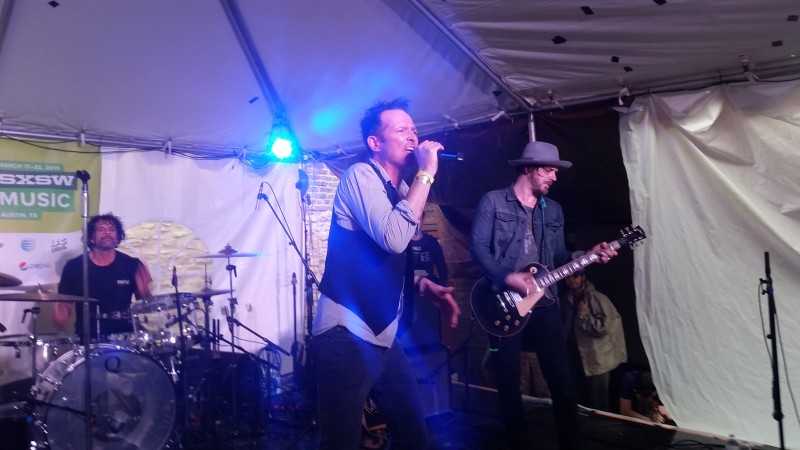 Scott Weiland and The Wildabouts