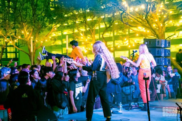 Fans crowd-surfing to Cherry Glazerr's set at figat7th
